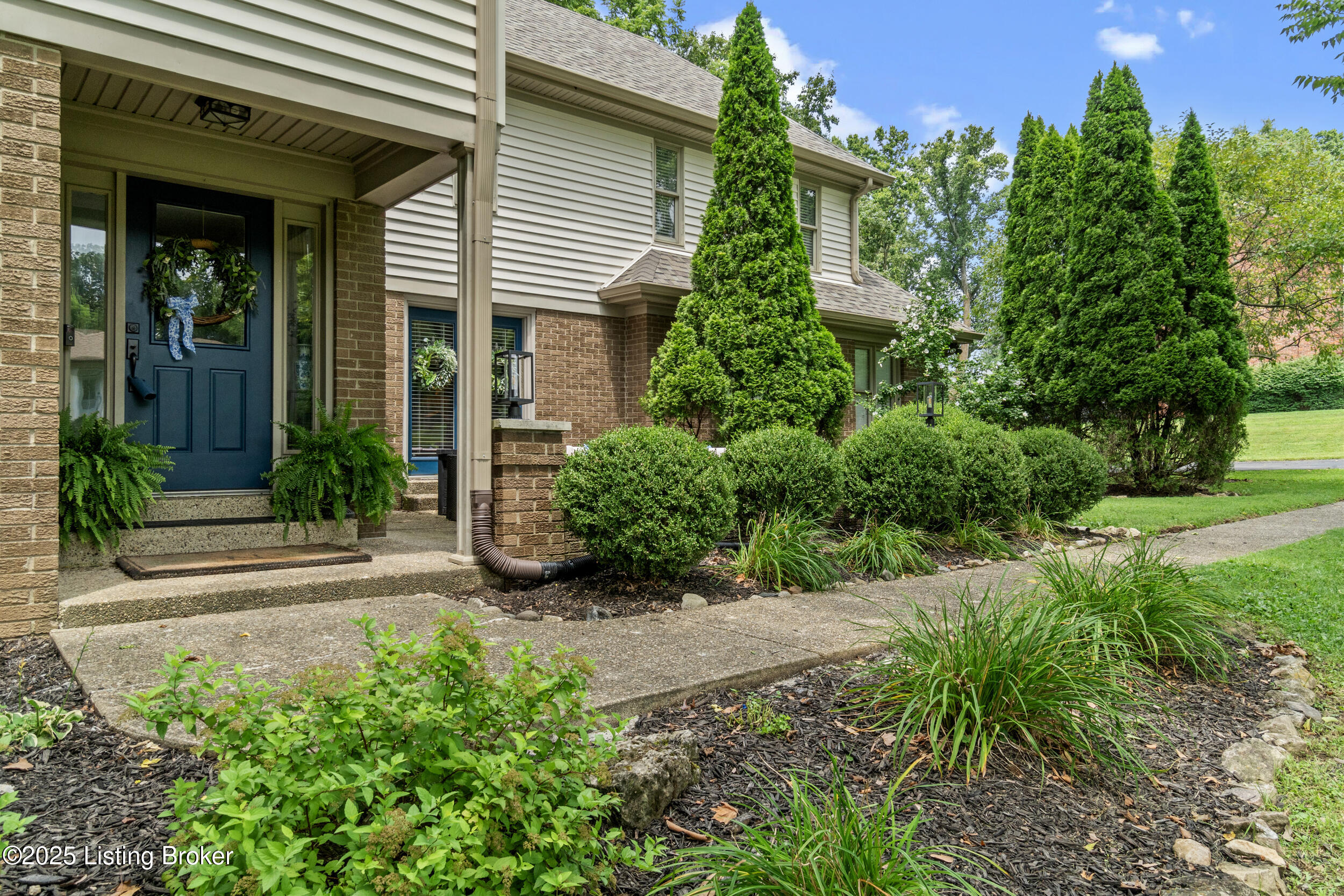 13021 Lost Trail Trail