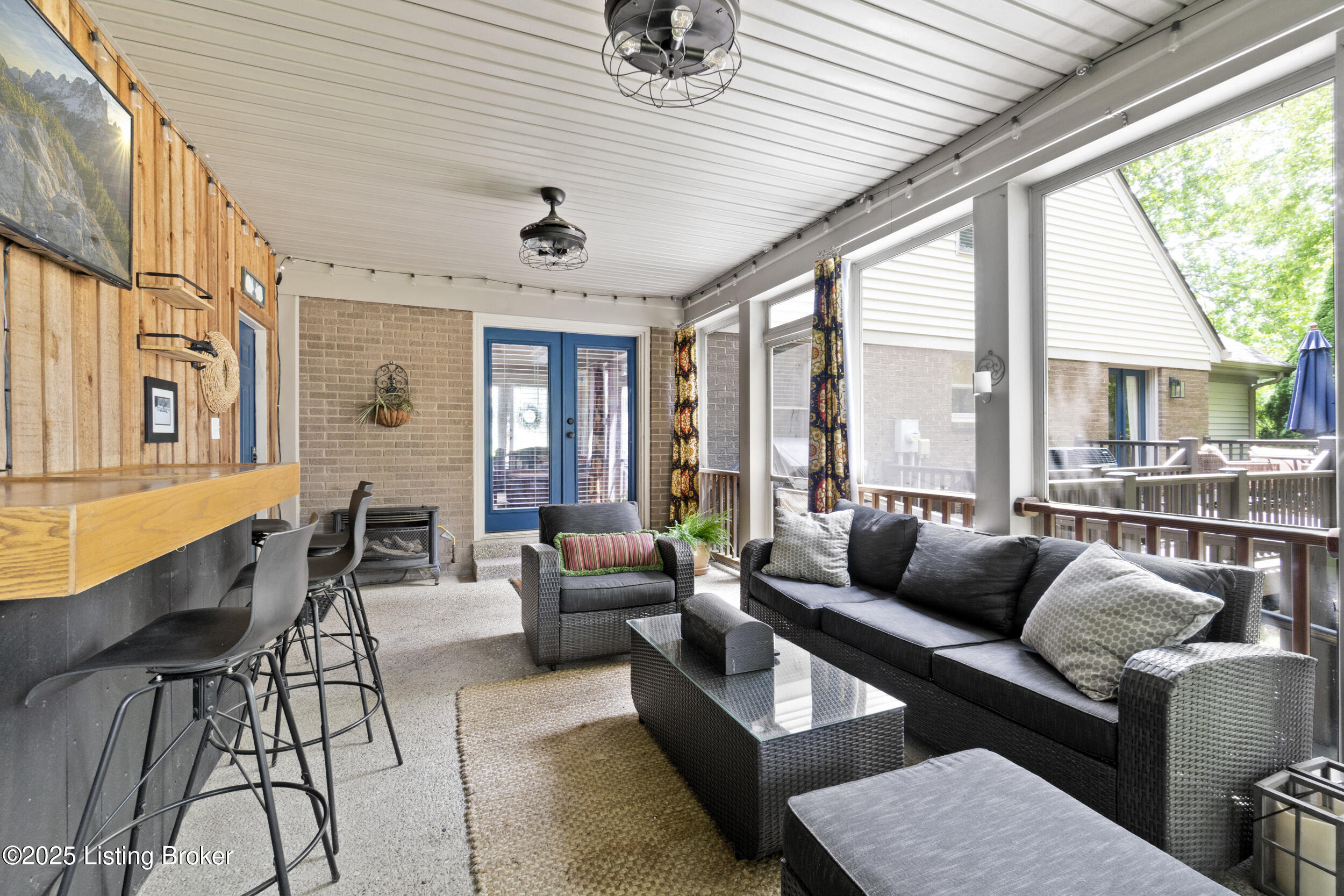 13021 Lost Trail Trail