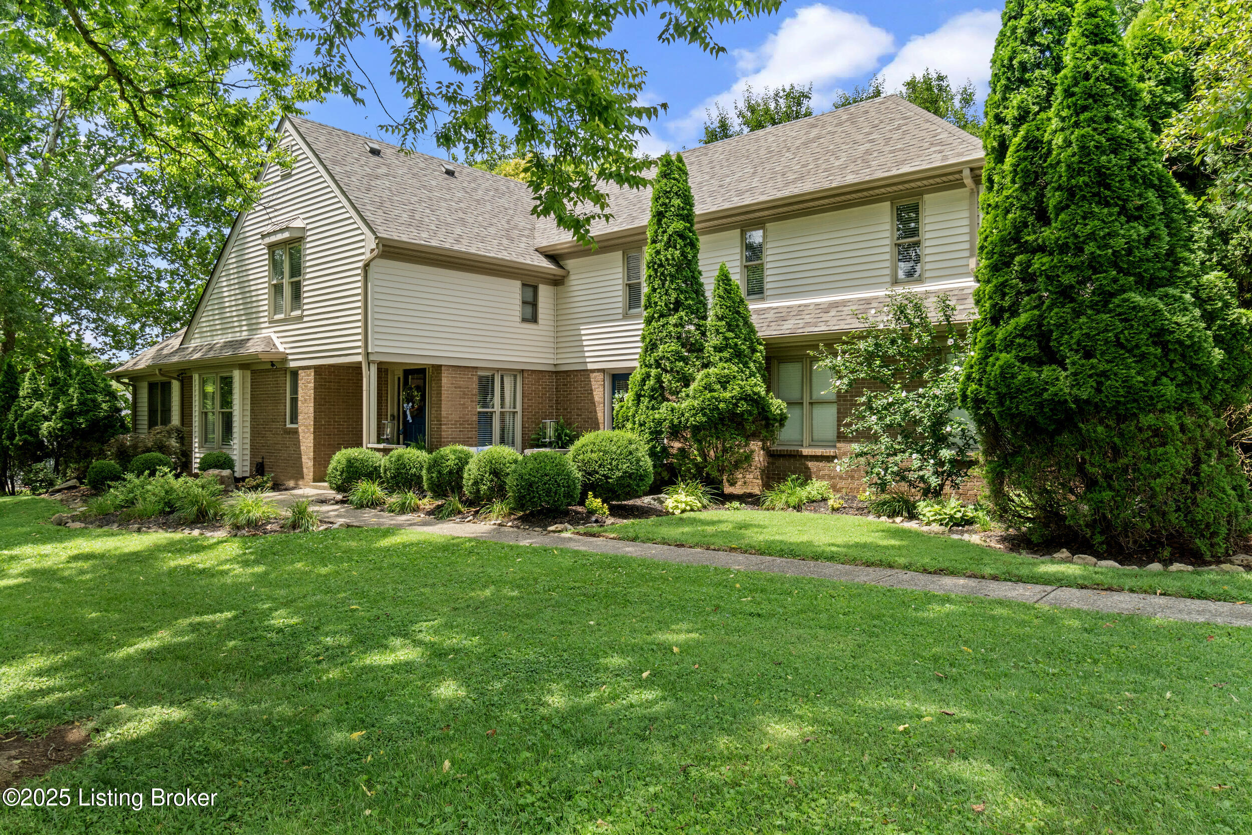 13021 Lost Trail Trail