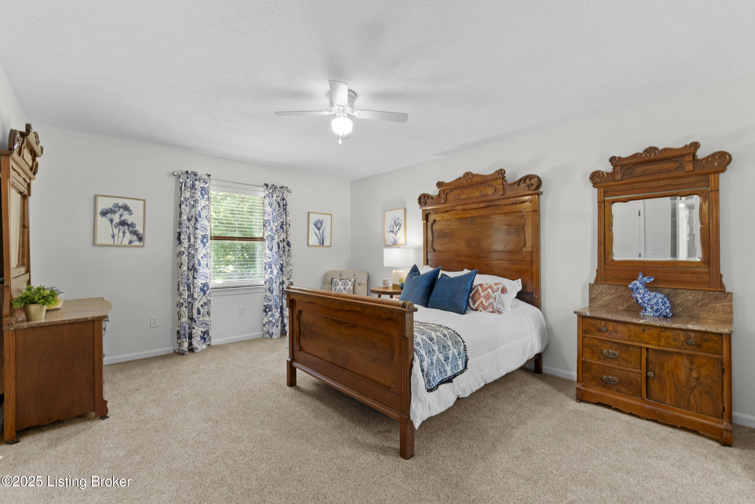 13021 Lost Trail Trail