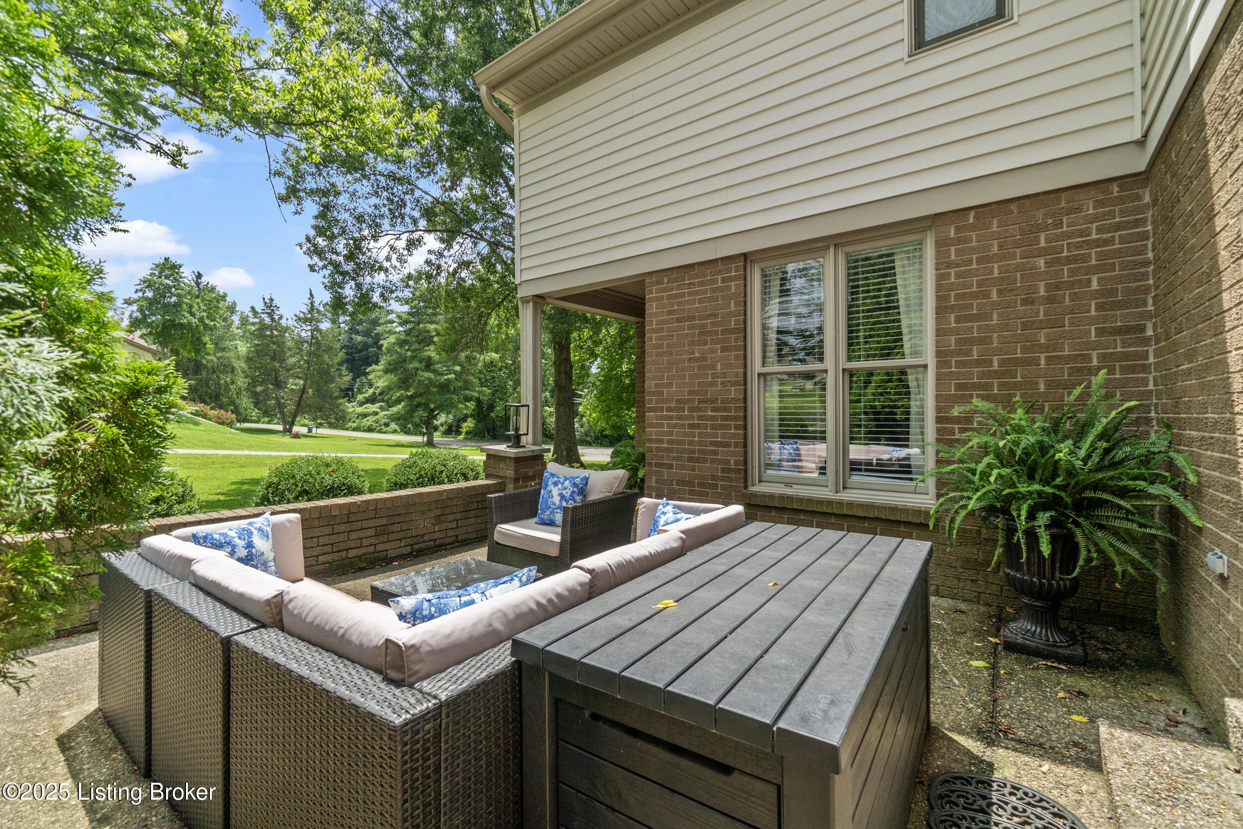 13021 Lost Trail Trail