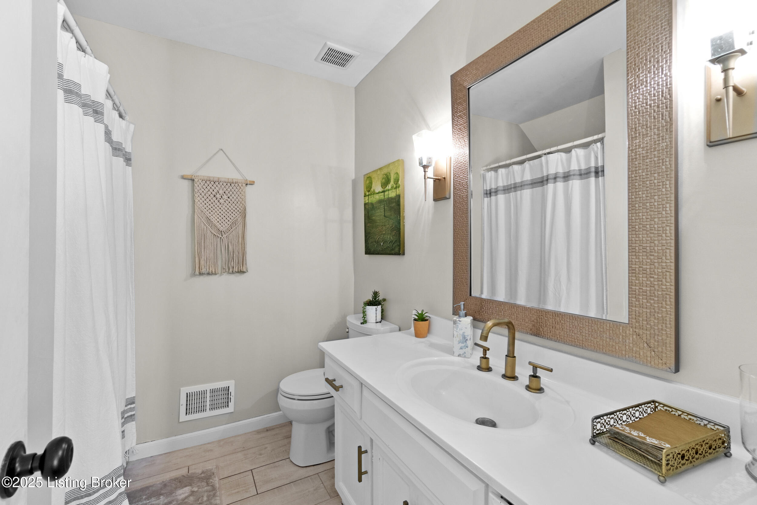 13021 Lost Trail Trail