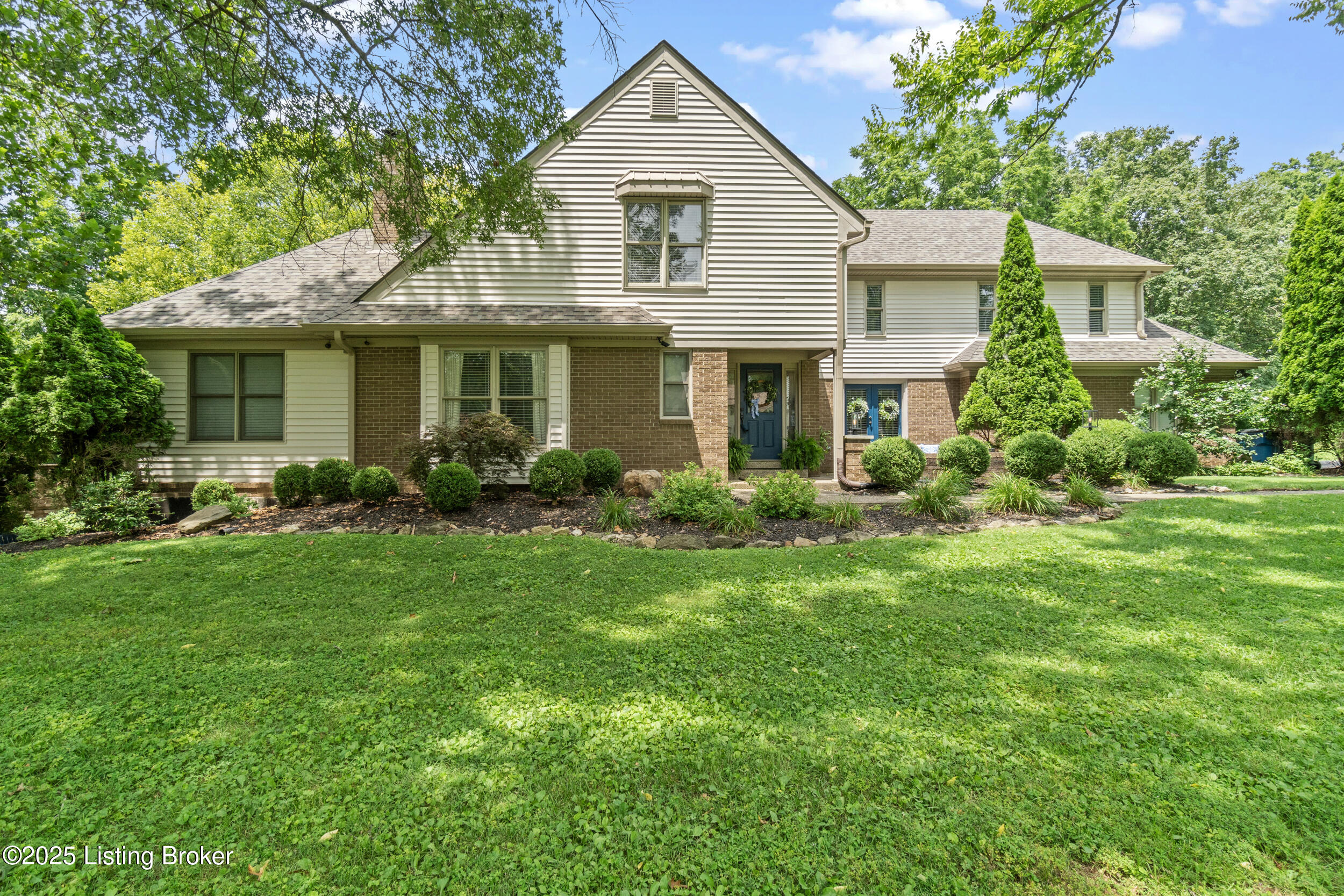 13021 Lost Trail Trail