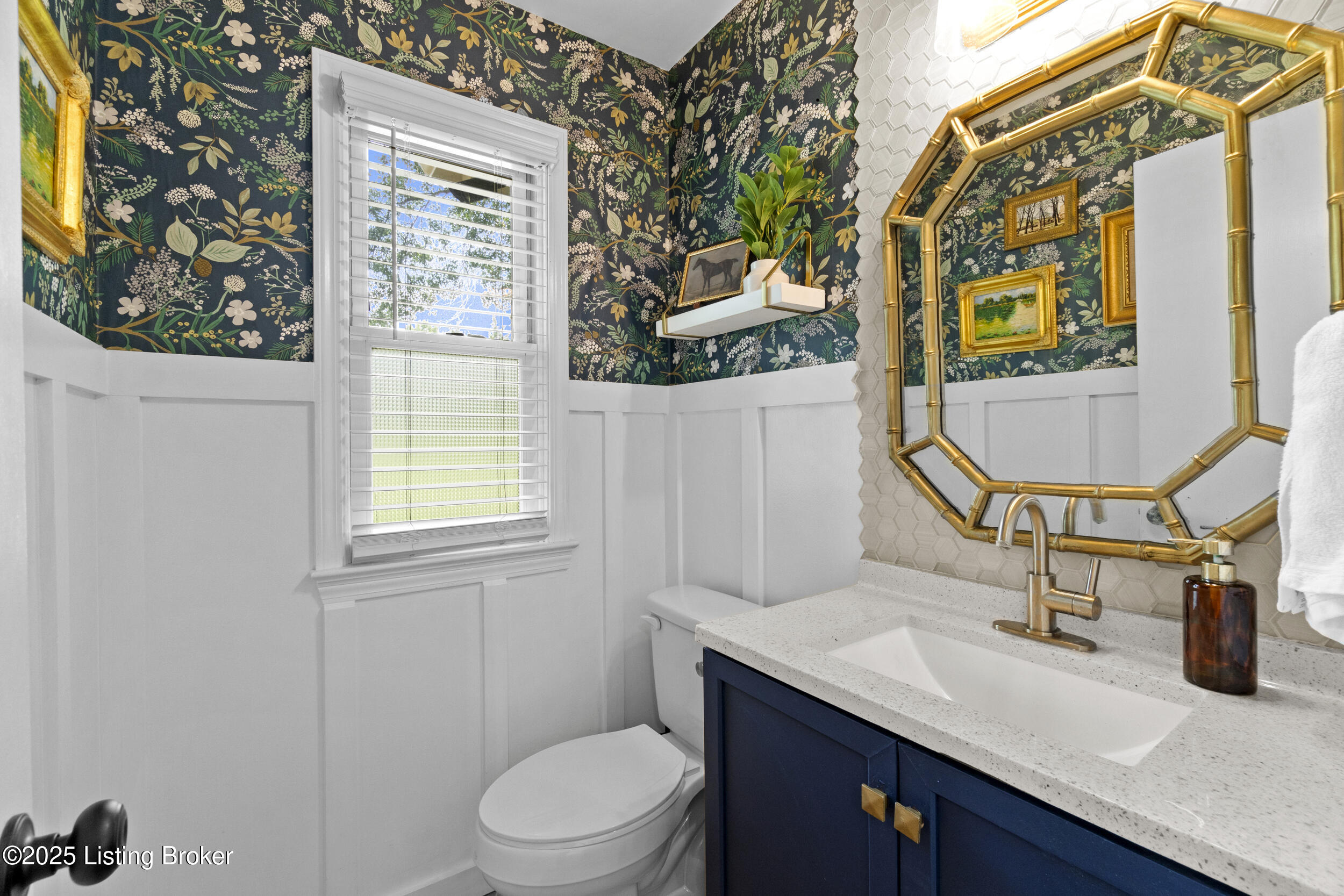 13021 Lost Trail Trail