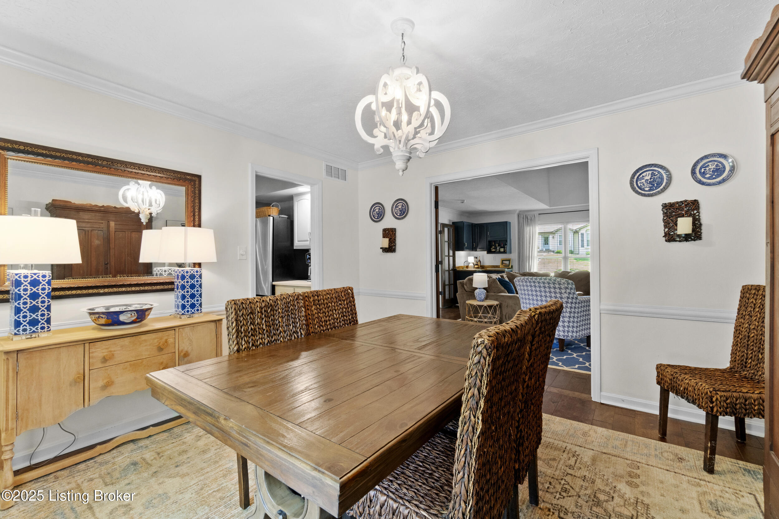 13021 Lost Trail Trail