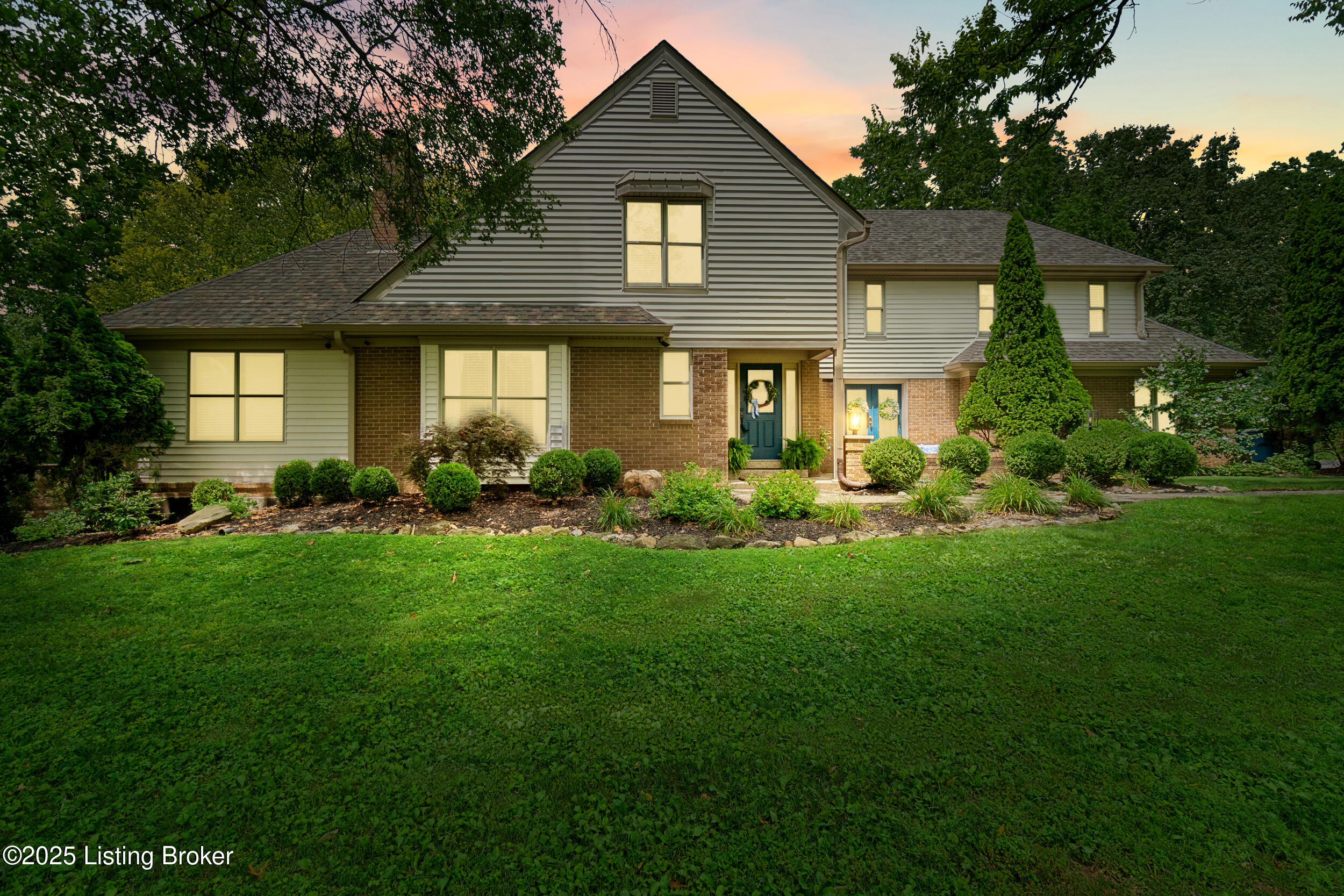 13021 Lost Trail Trail