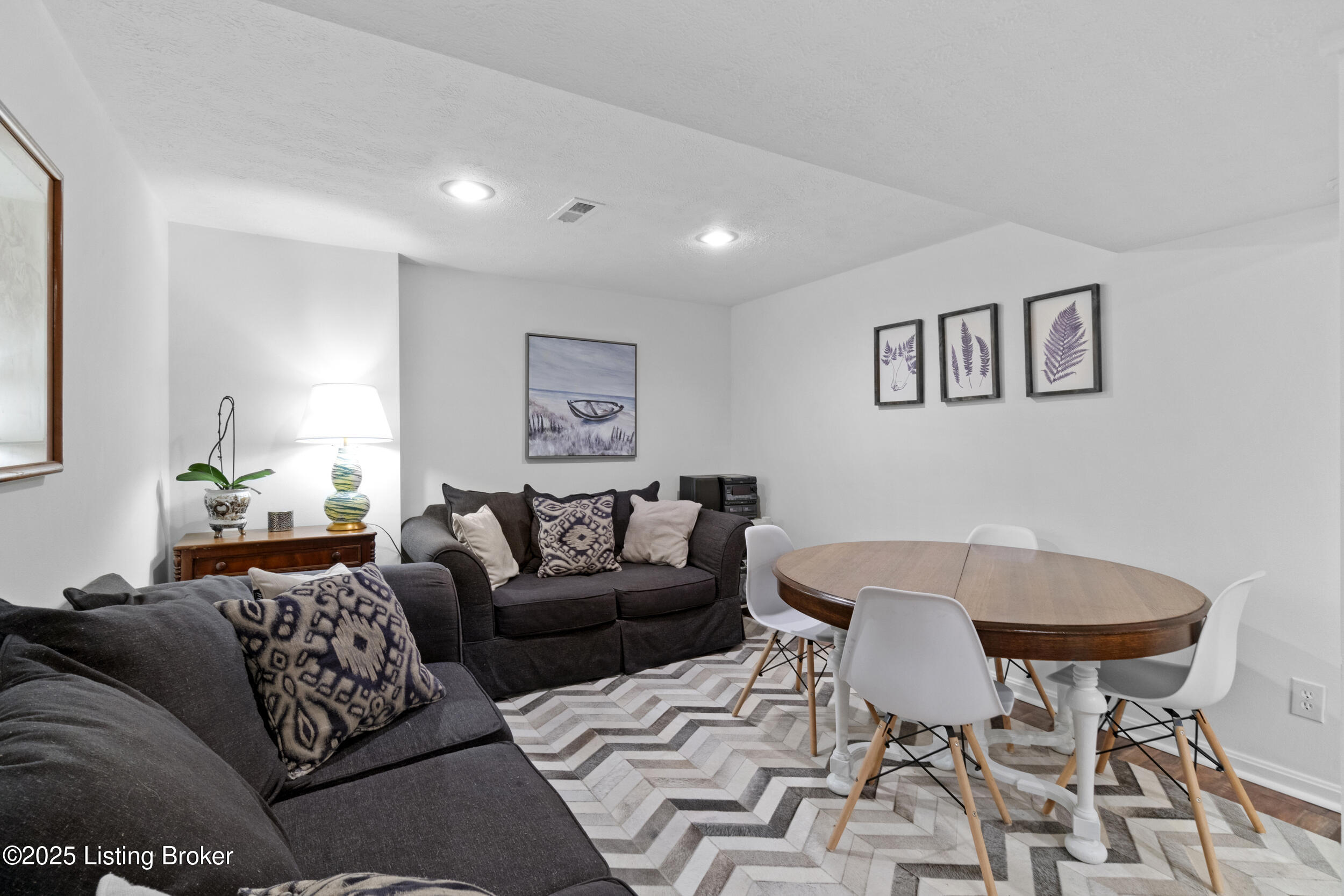 13021 Lost Trail Trail