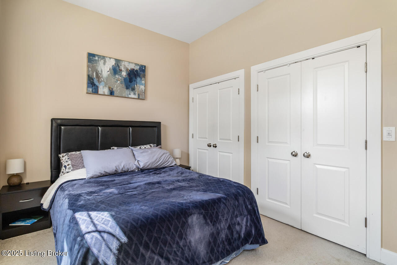 2011 Frankfort Ave, 204