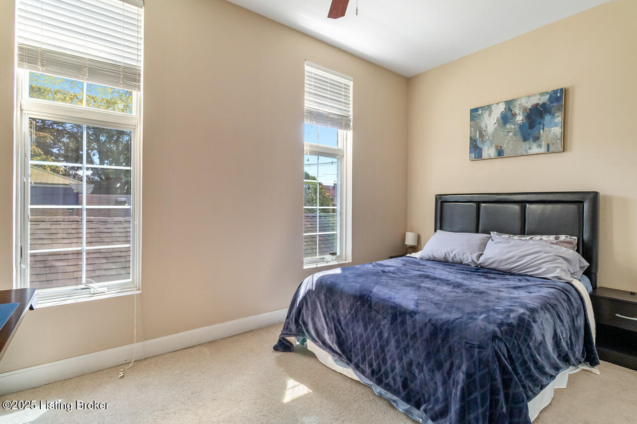 2011 Frankfort Ave, 204