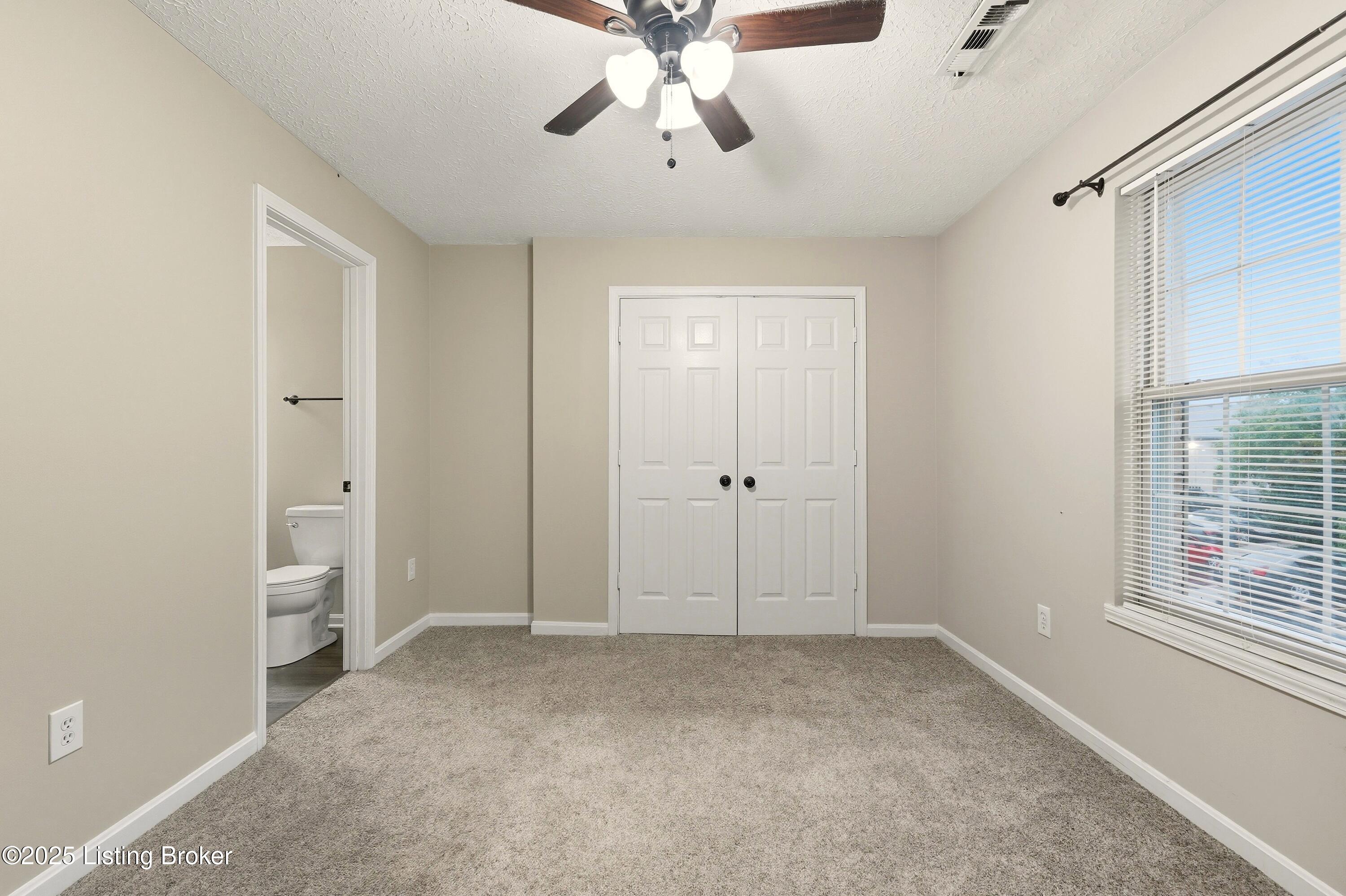 213 Colonial Club Dr