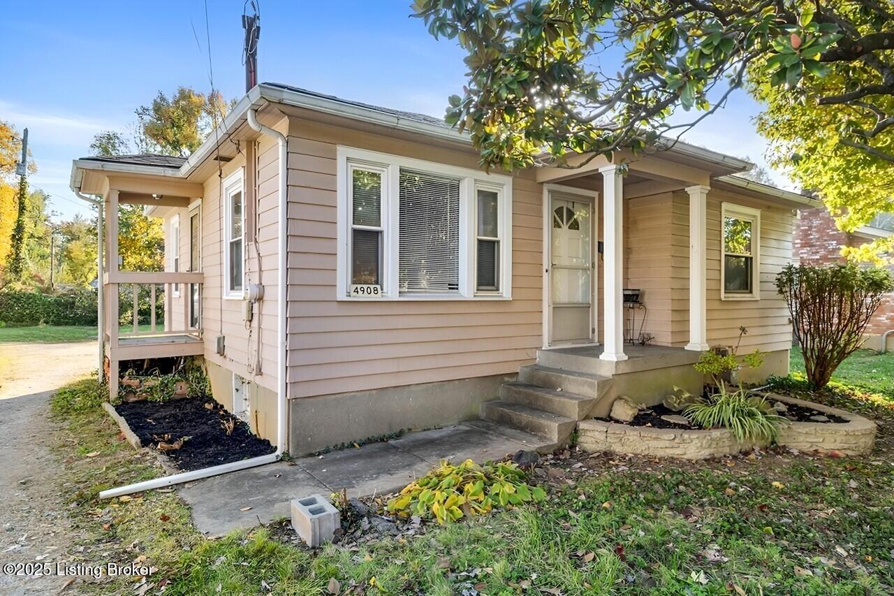 4908 Greenwood Rd