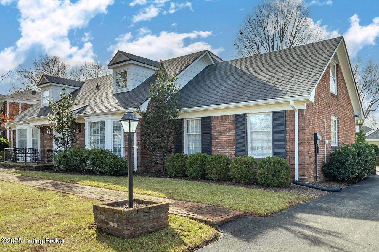 8810 Nottingham Pkwy