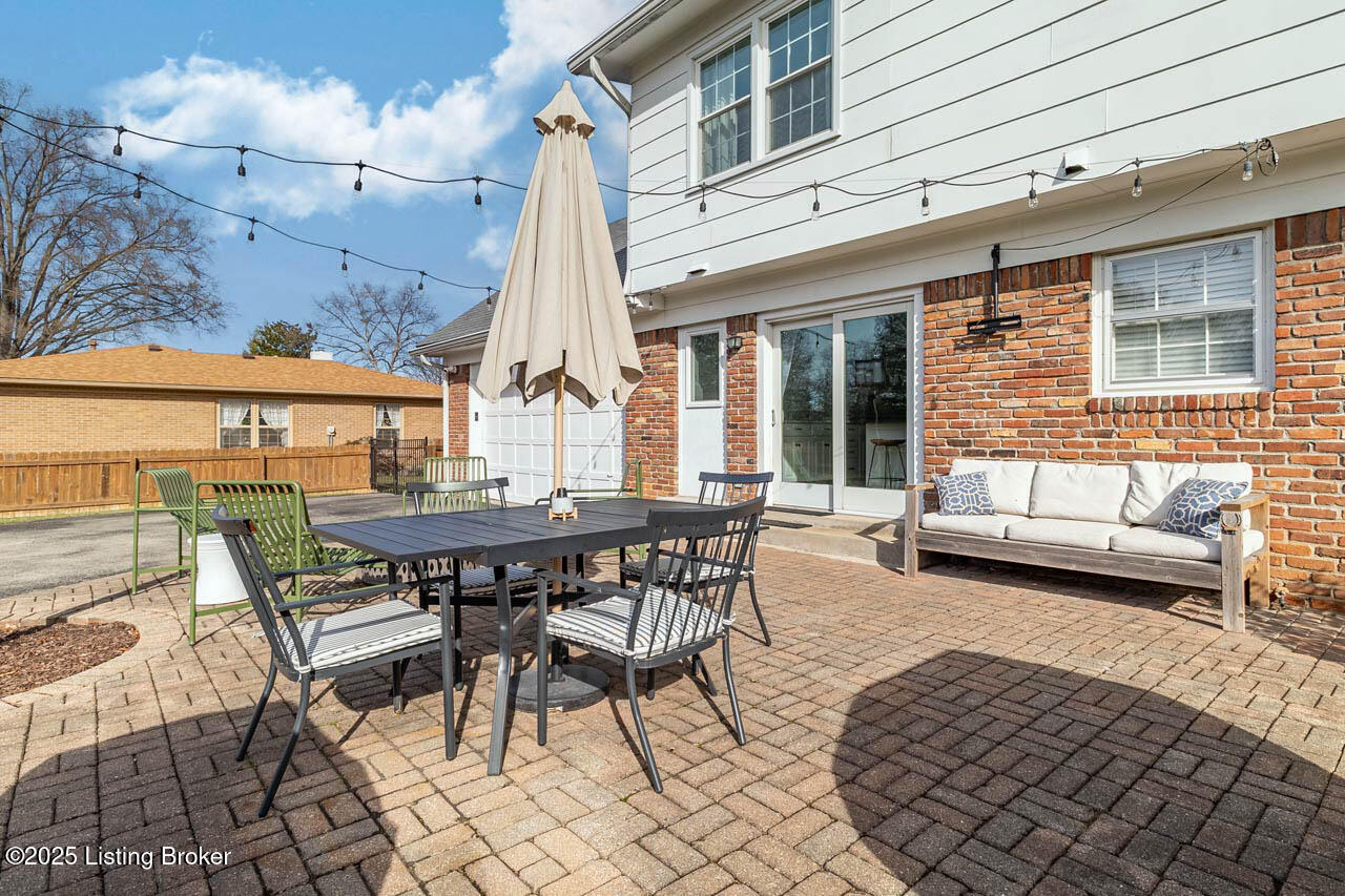 8810 Nottingham Pkwy