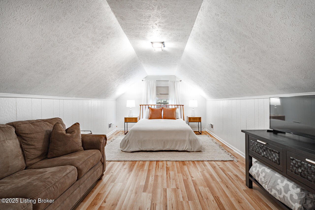 8810 Nottingham Pkwy