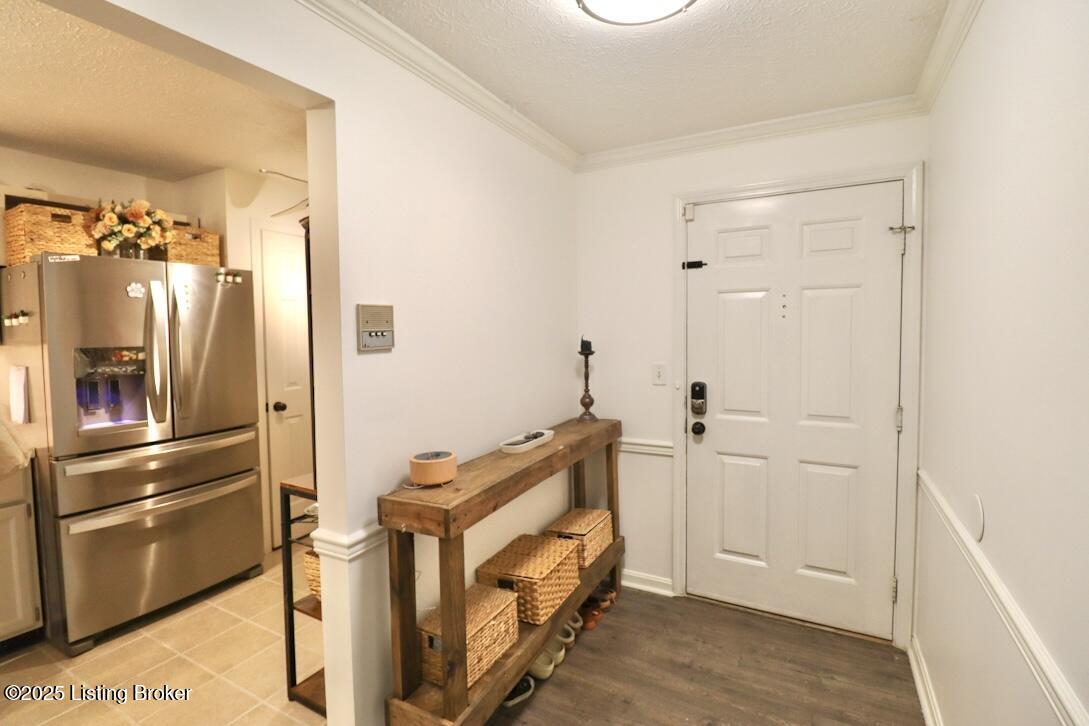 307 Donard Park Ave