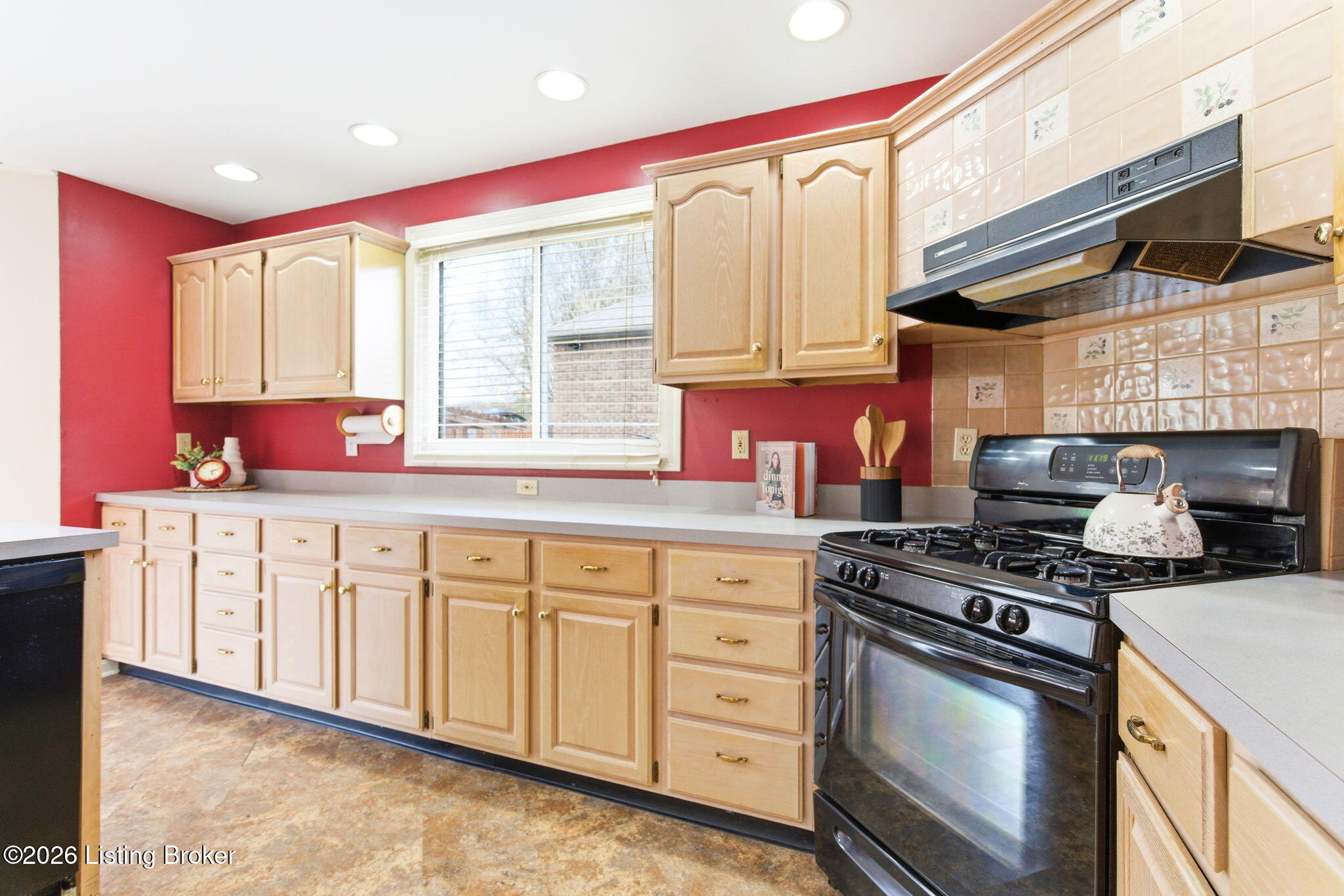 7628 Manslick Rd