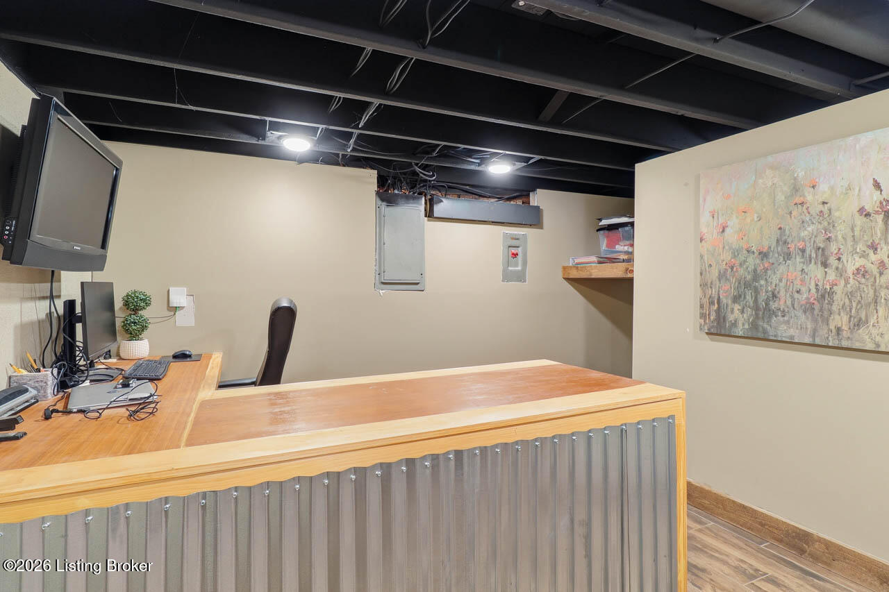 7206 Hollow Creek Rd