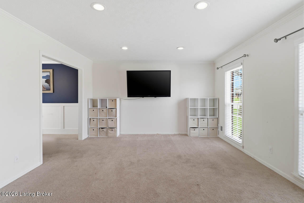 7206 Hollow Creek Rd