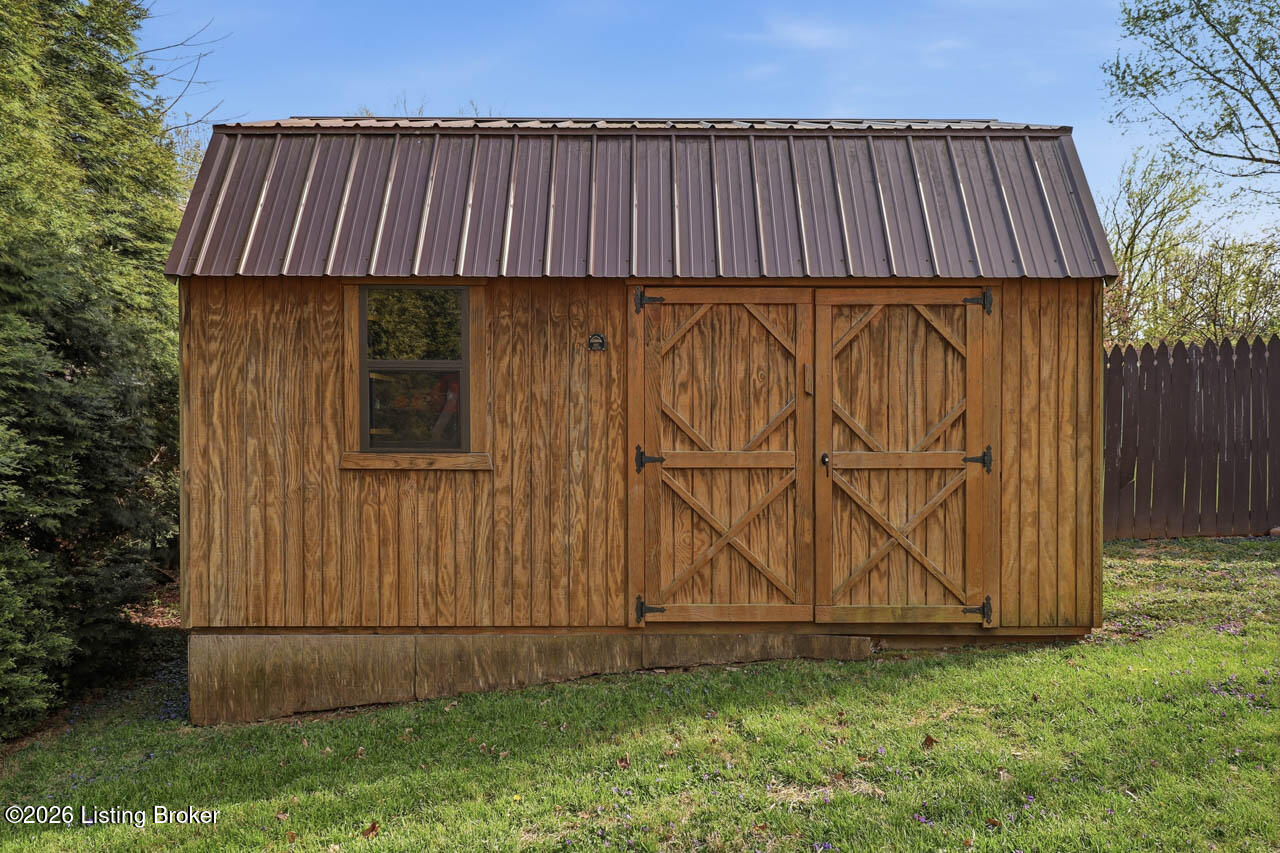 7206 Hollow Creek Rd