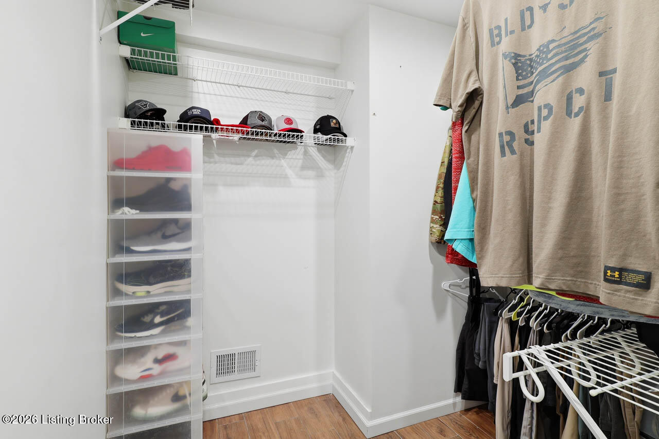 7206 Hollow Creek Rd