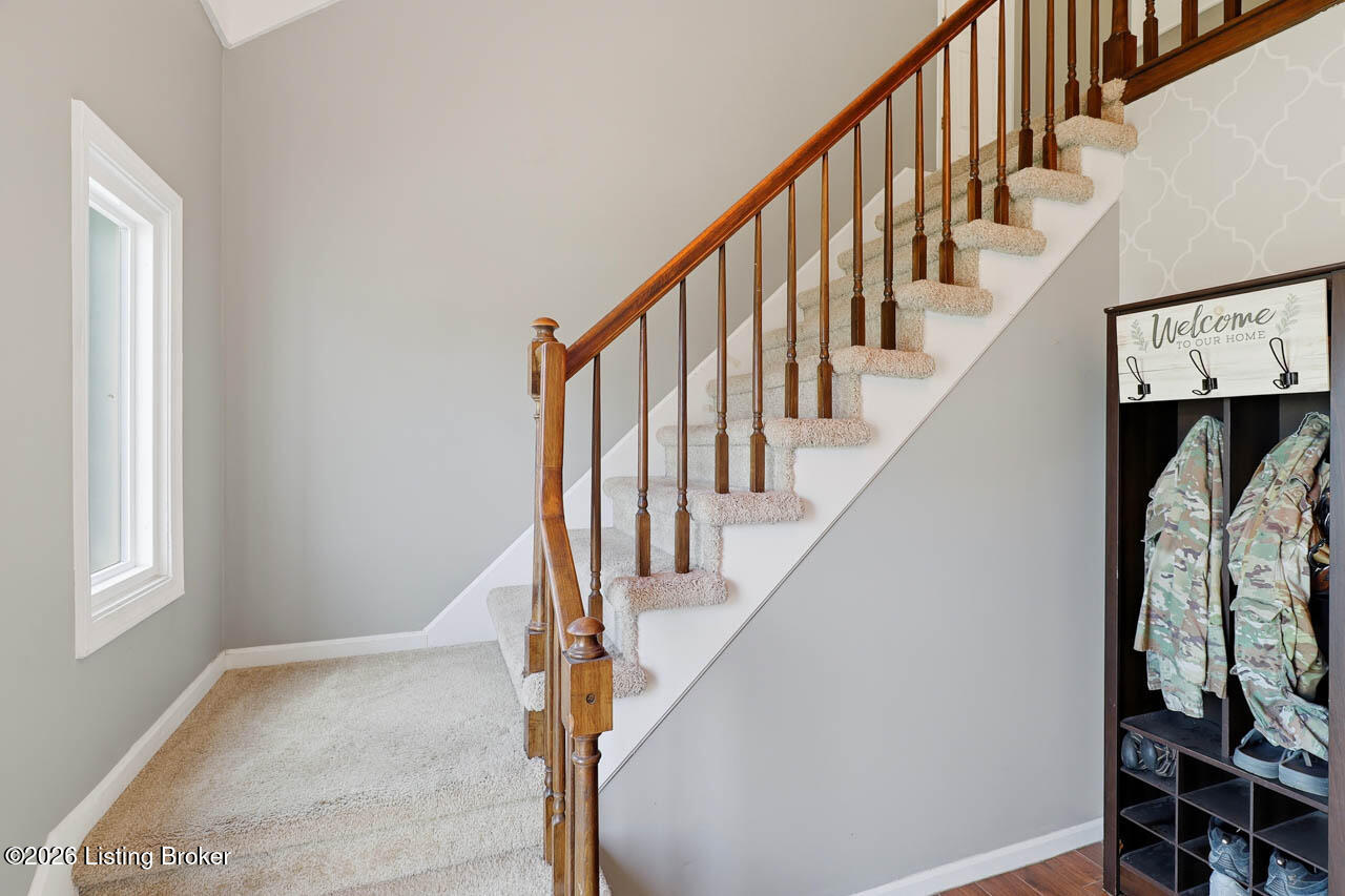 7206 Hollow Creek Rd