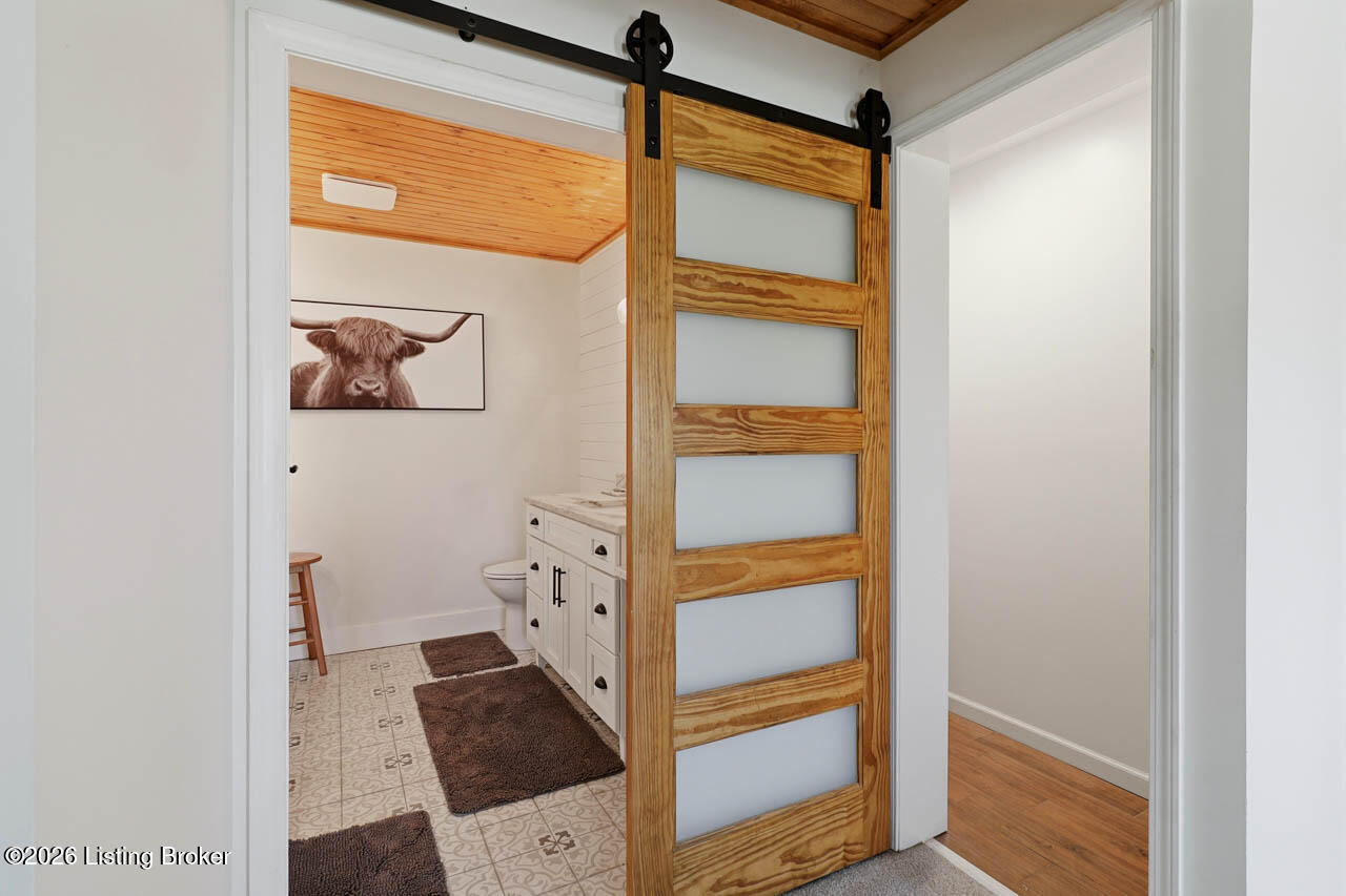 7206 Hollow Creek Rd