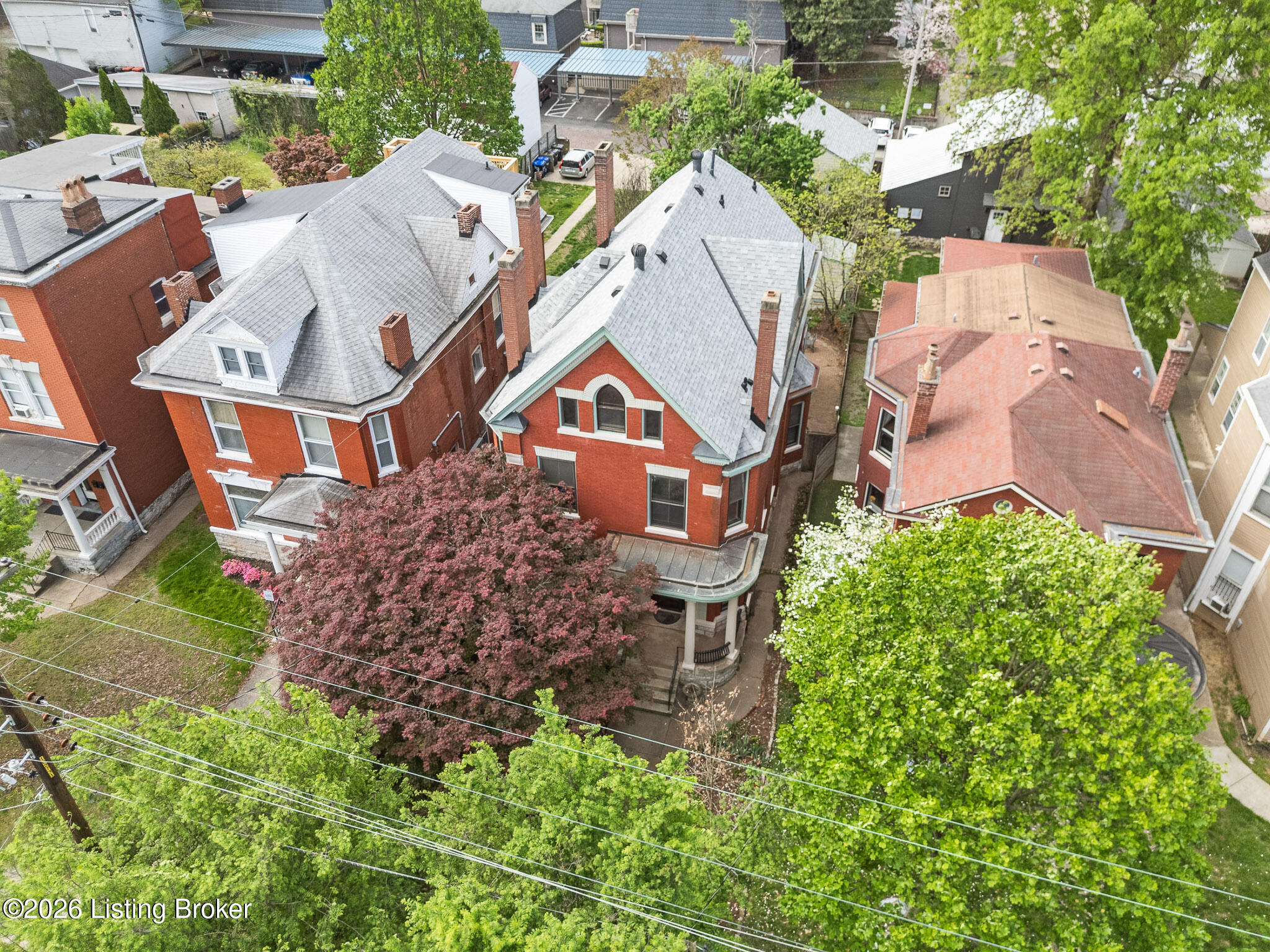 1036 Everett Ave