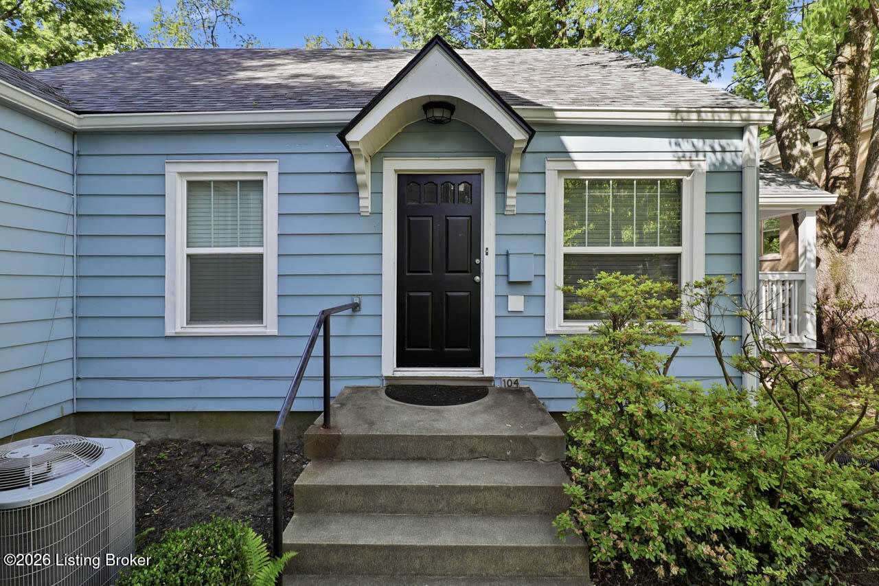 104 S Birchwood Ave