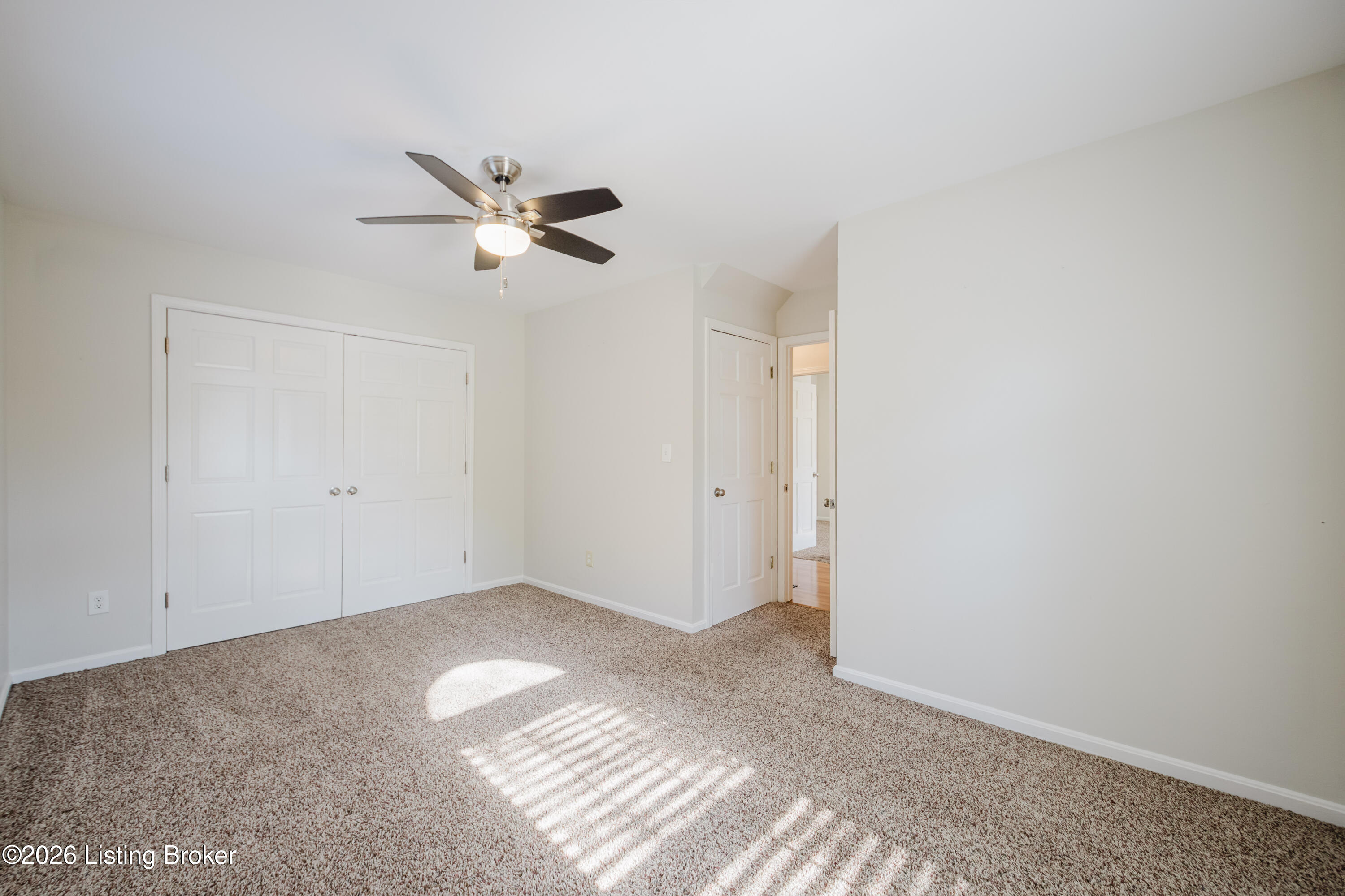 104 S Birchwood Ave