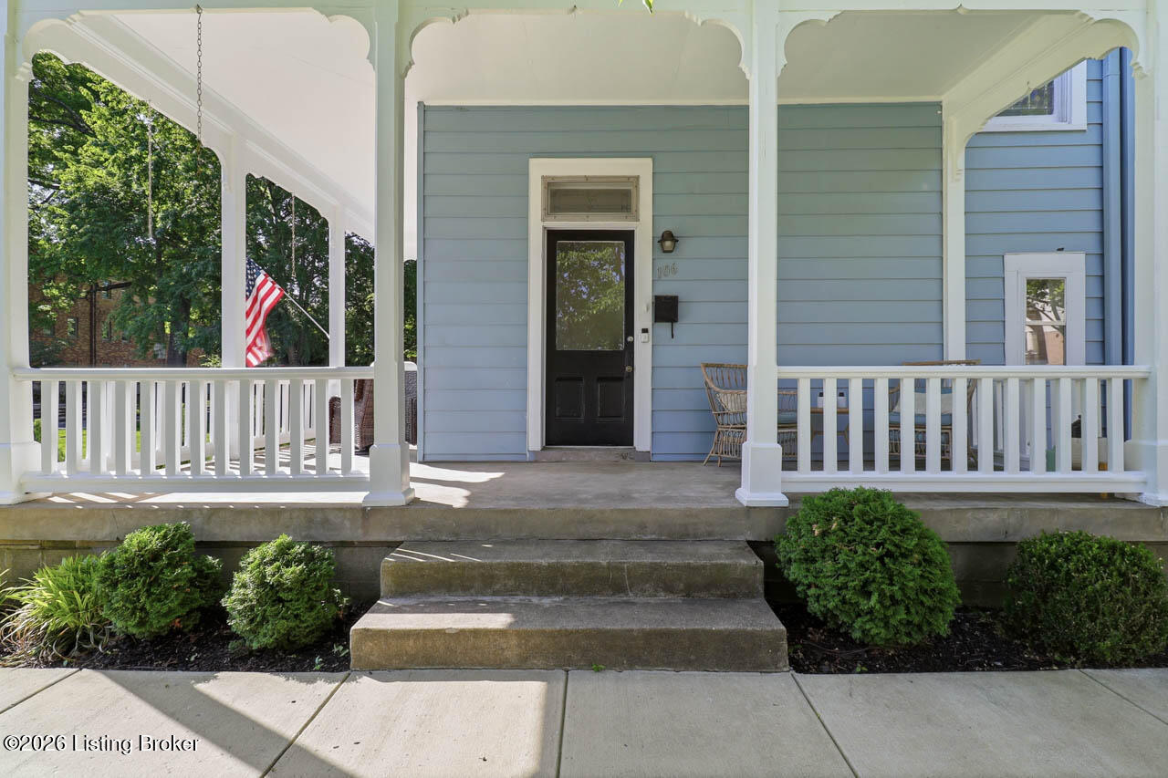 104 S Birchwood Ave
