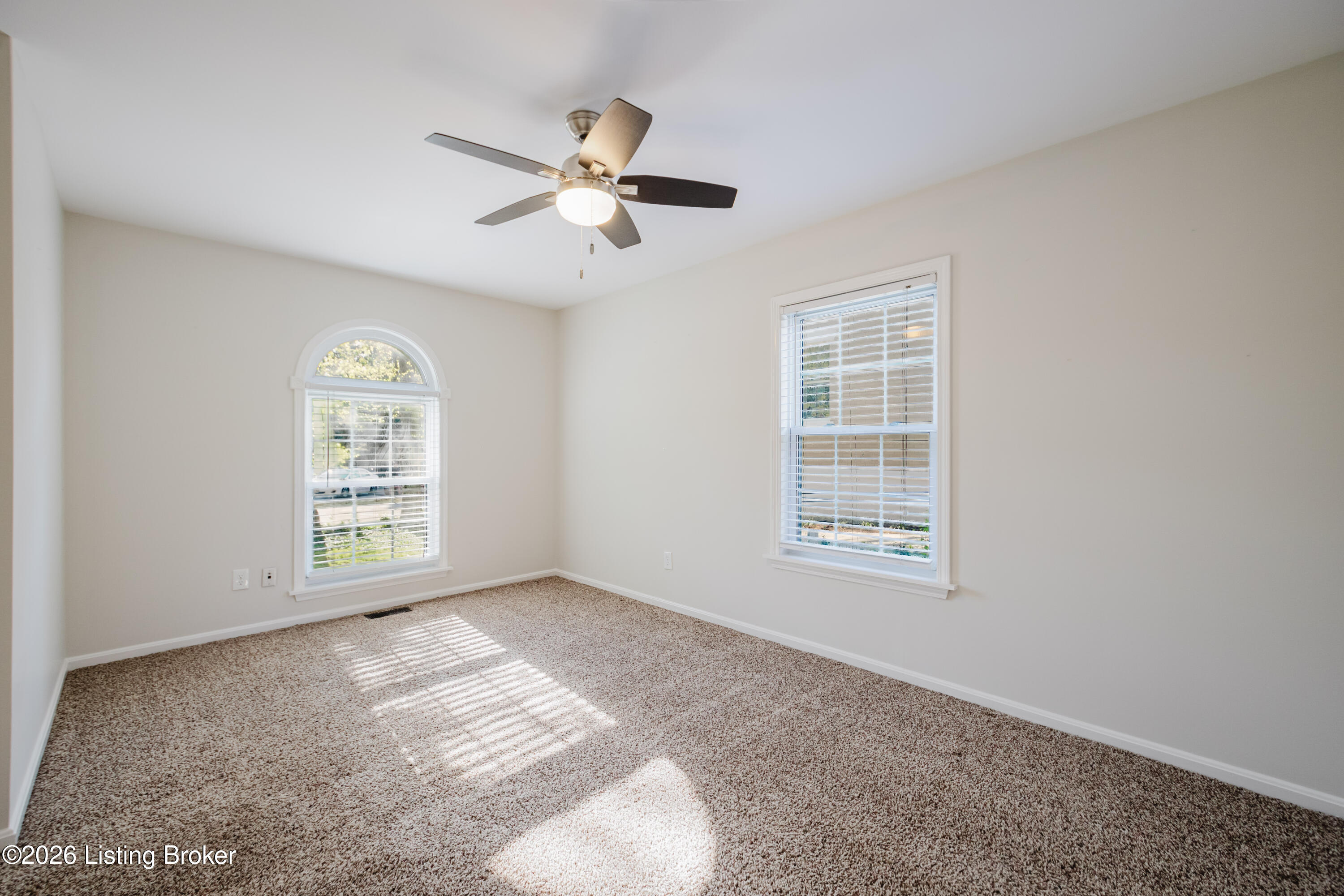 104 S Birchwood Ave