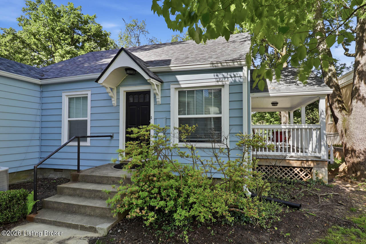 104 S Birchwood Ave