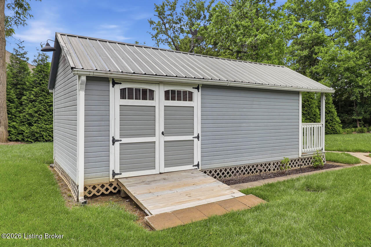 1414 Old Harrods Creek Rd