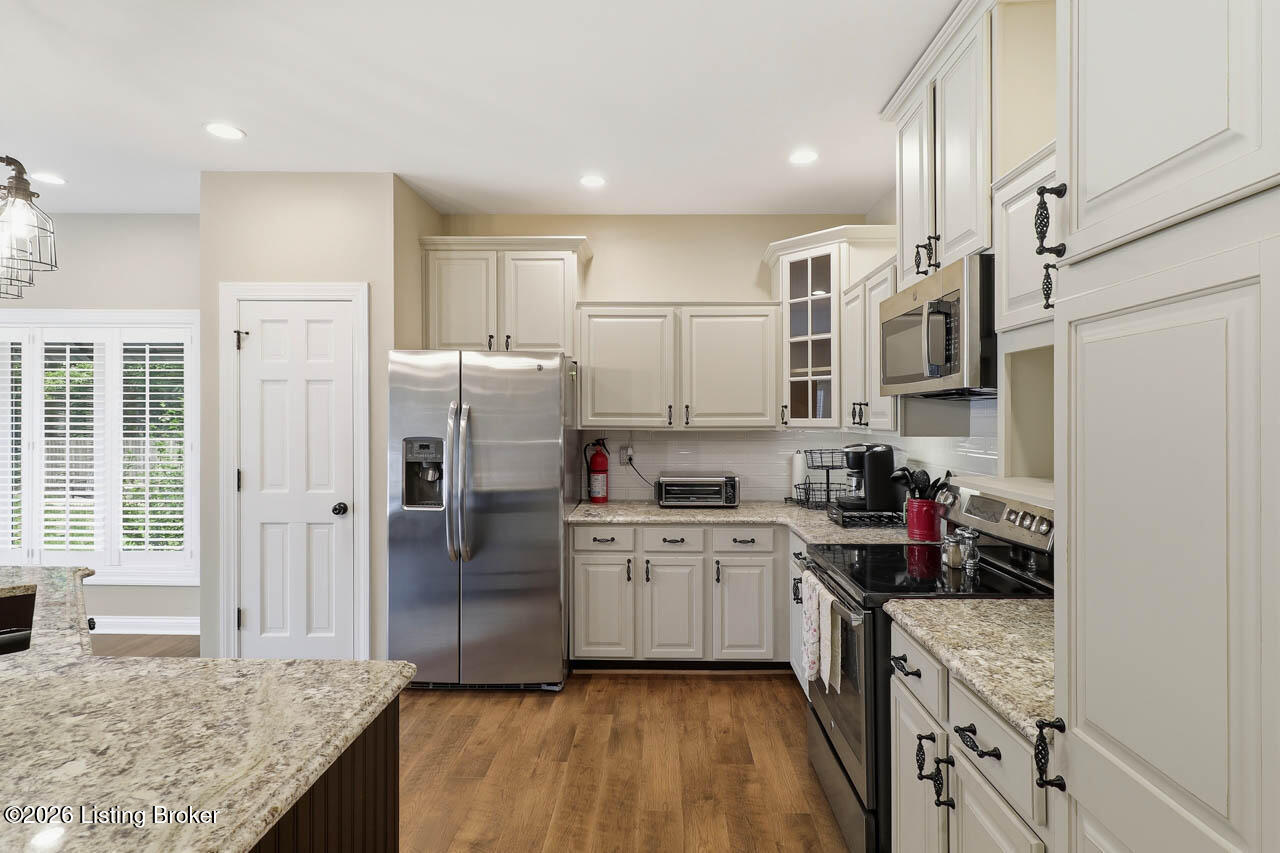 1414 Old Harrods Creek Rd