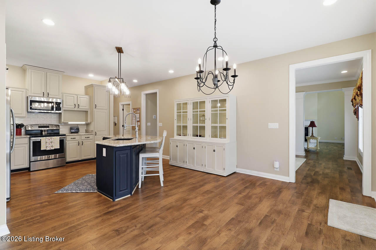 1414 Old Harrods Creek Rd
