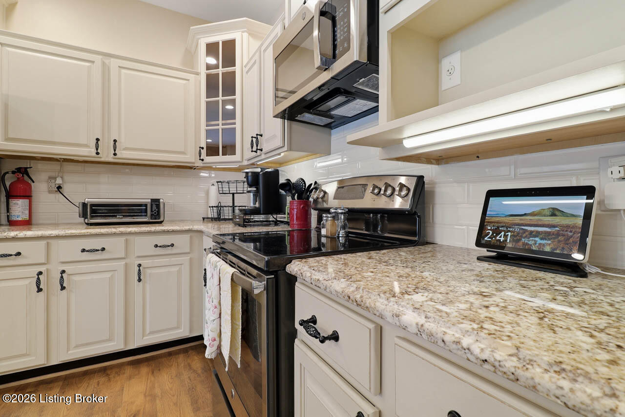 1414 Old Harrods Creek Rd