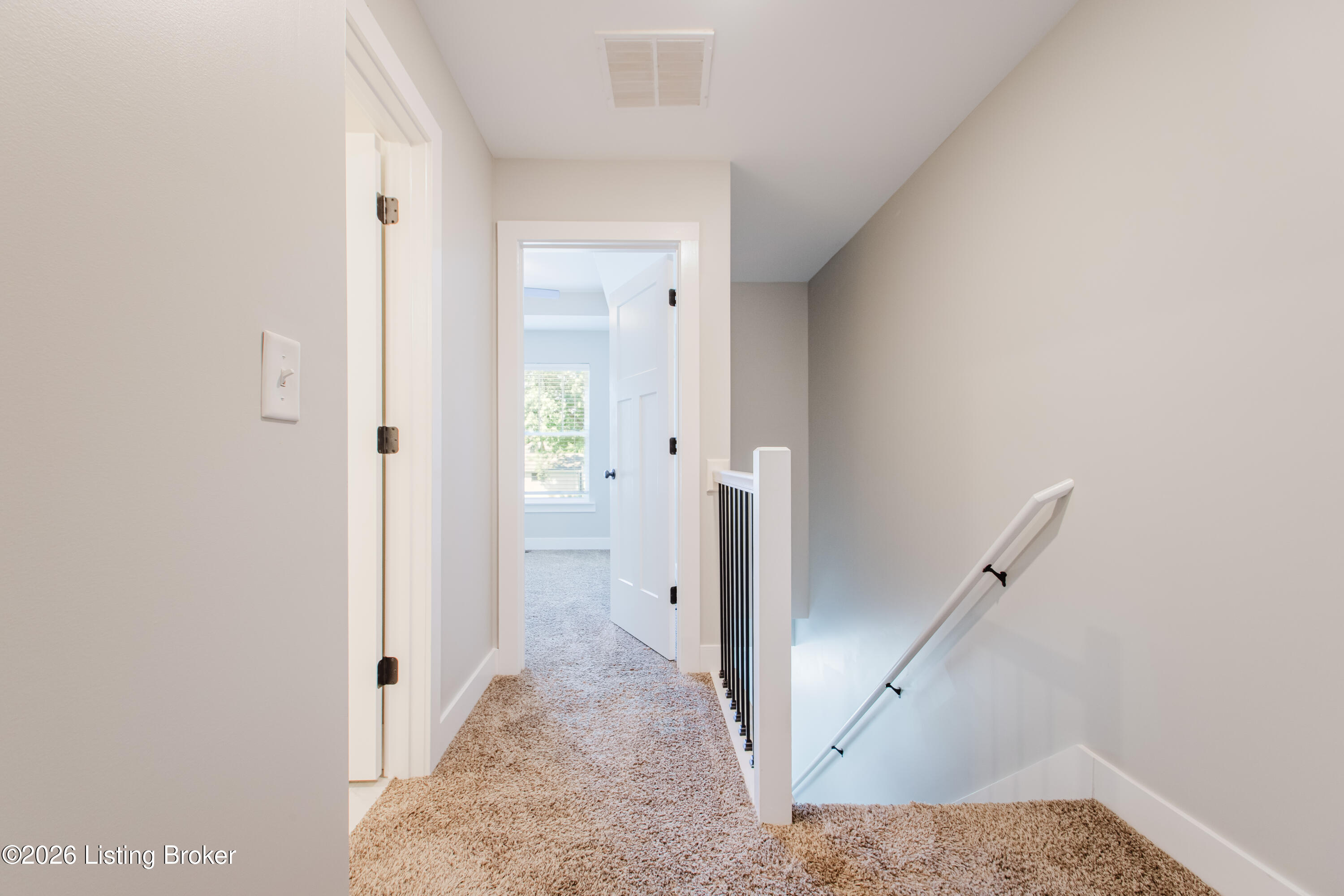 908 Mechanic St