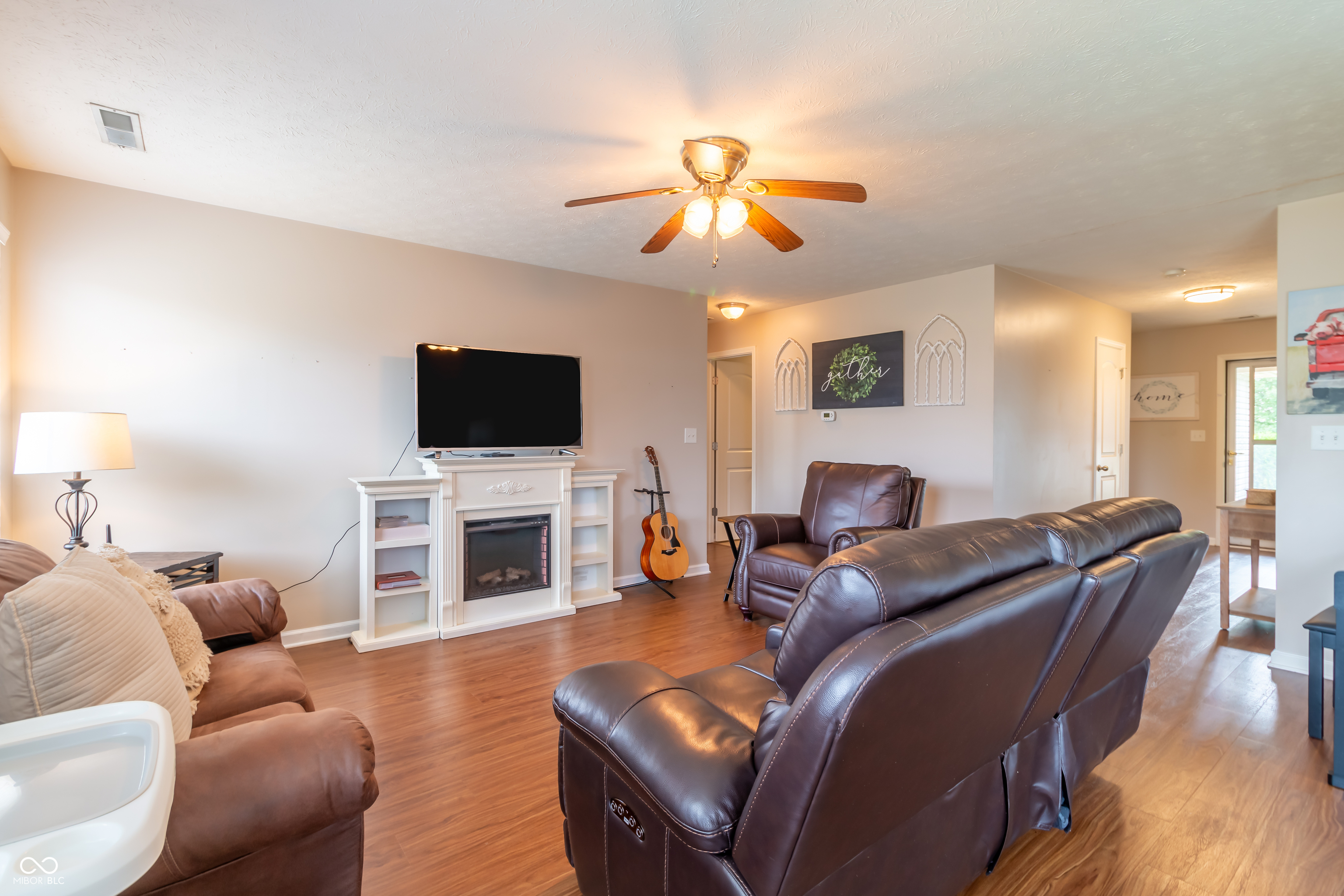 7352 Graymont Drive