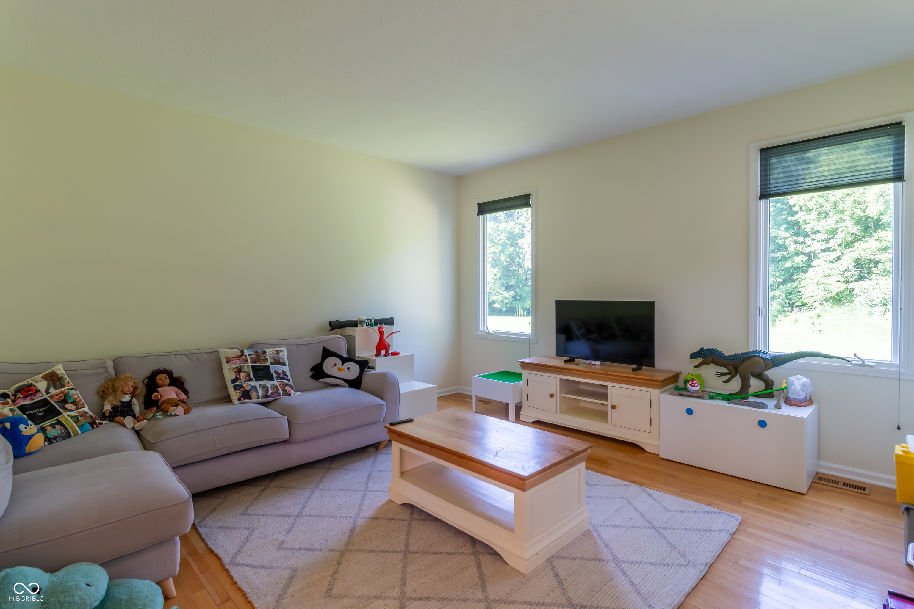 4957 Shadow Rock Circle
