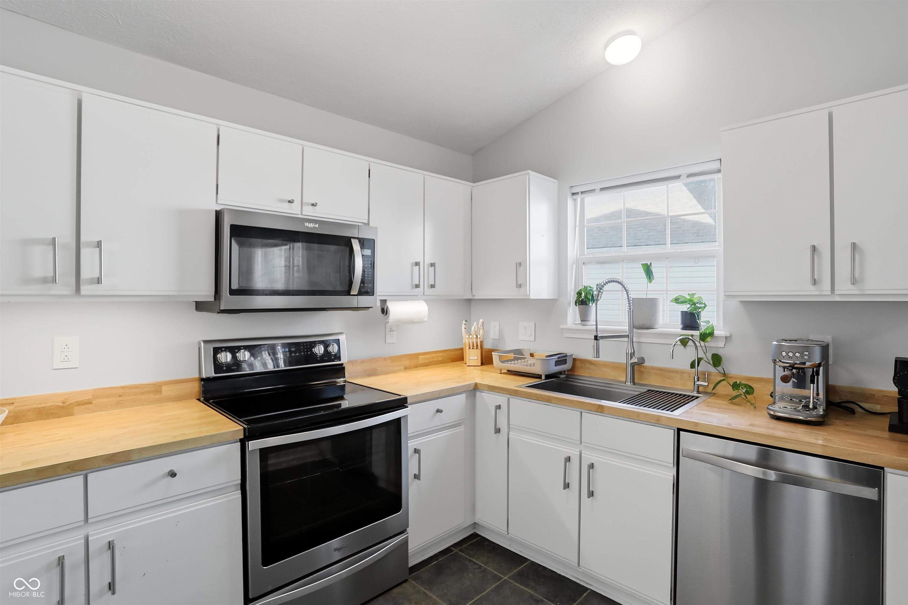 11201 Basswood Court