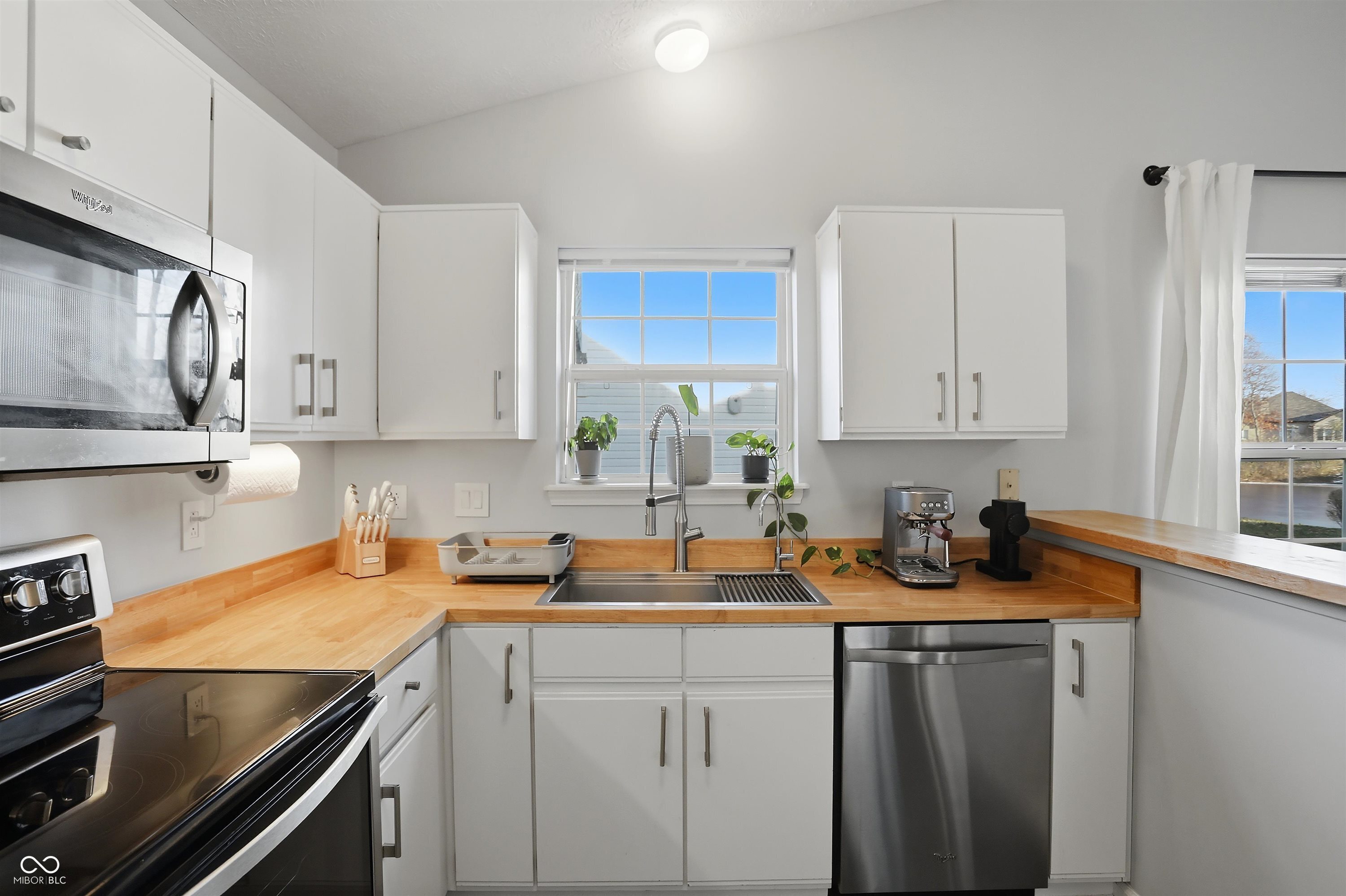 11201 Basswood Court