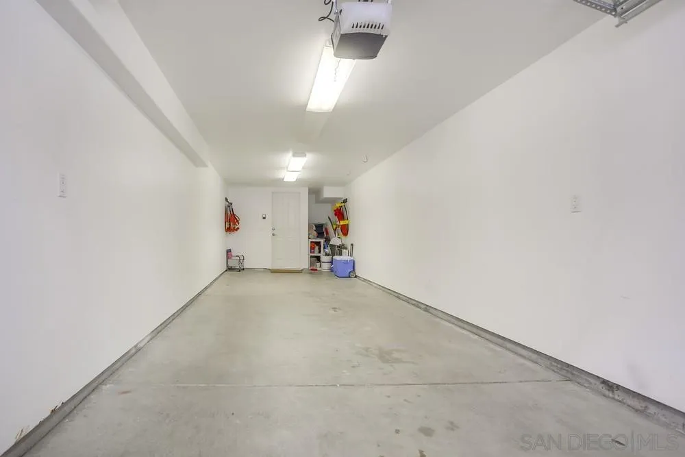 808 Ensenada Ct