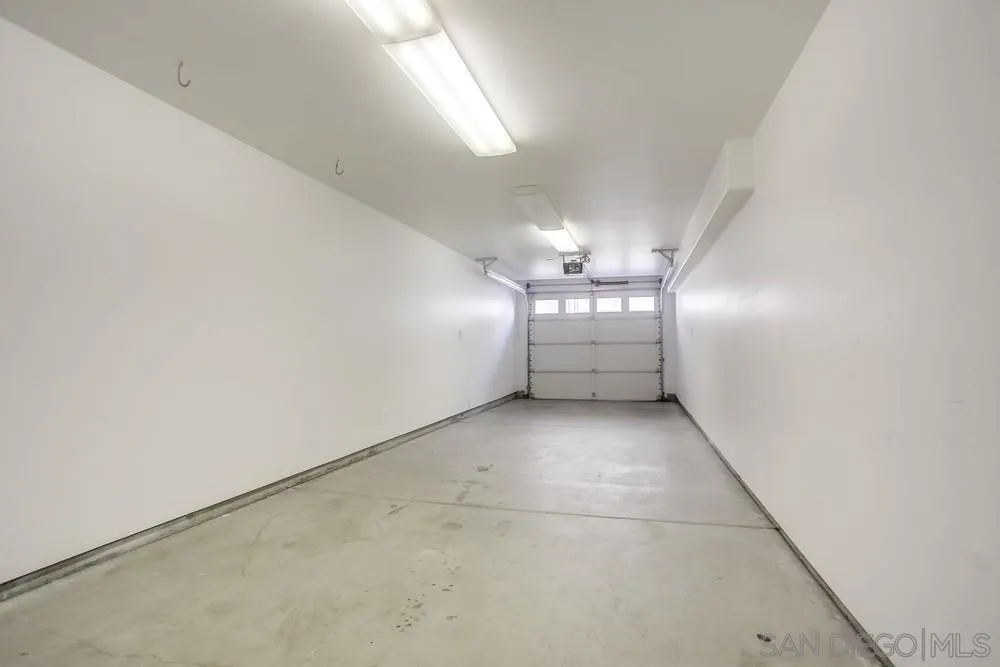 808 Ensenada Ct