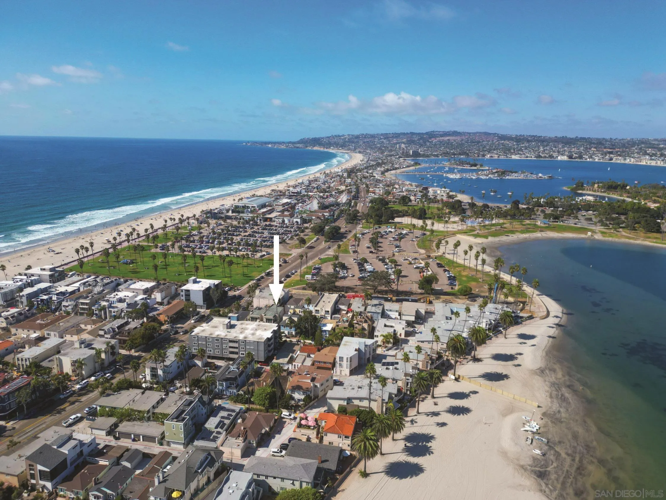 808 Ensenada Ct