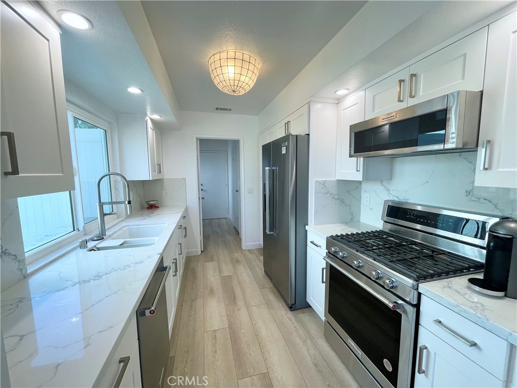 33431 Spinnaker Drive N