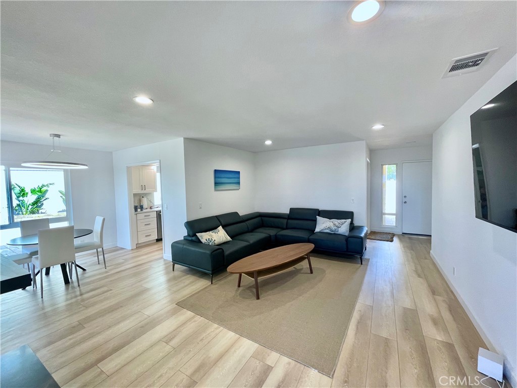 33431 Spinnaker Drive N