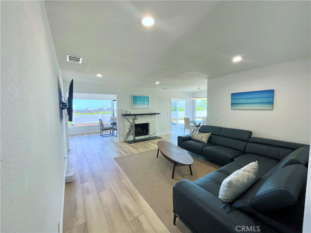 33431 Spinnaker Drive N