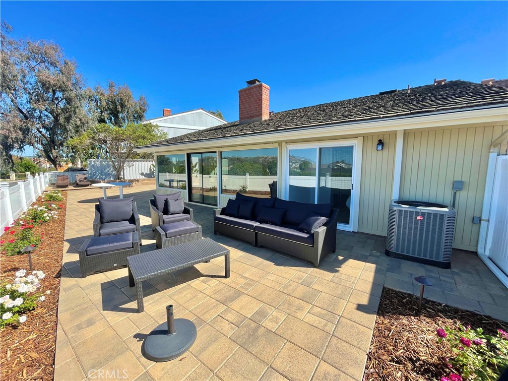 33431 Spinnaker Drive N