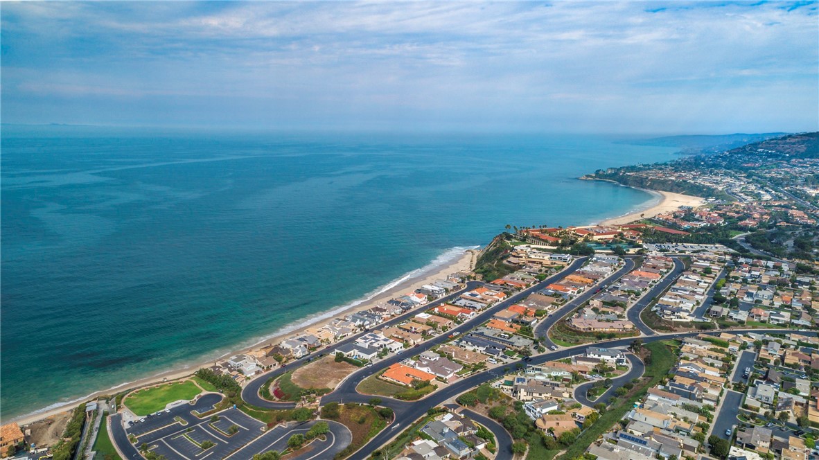 33431 Spinnaker Drive N