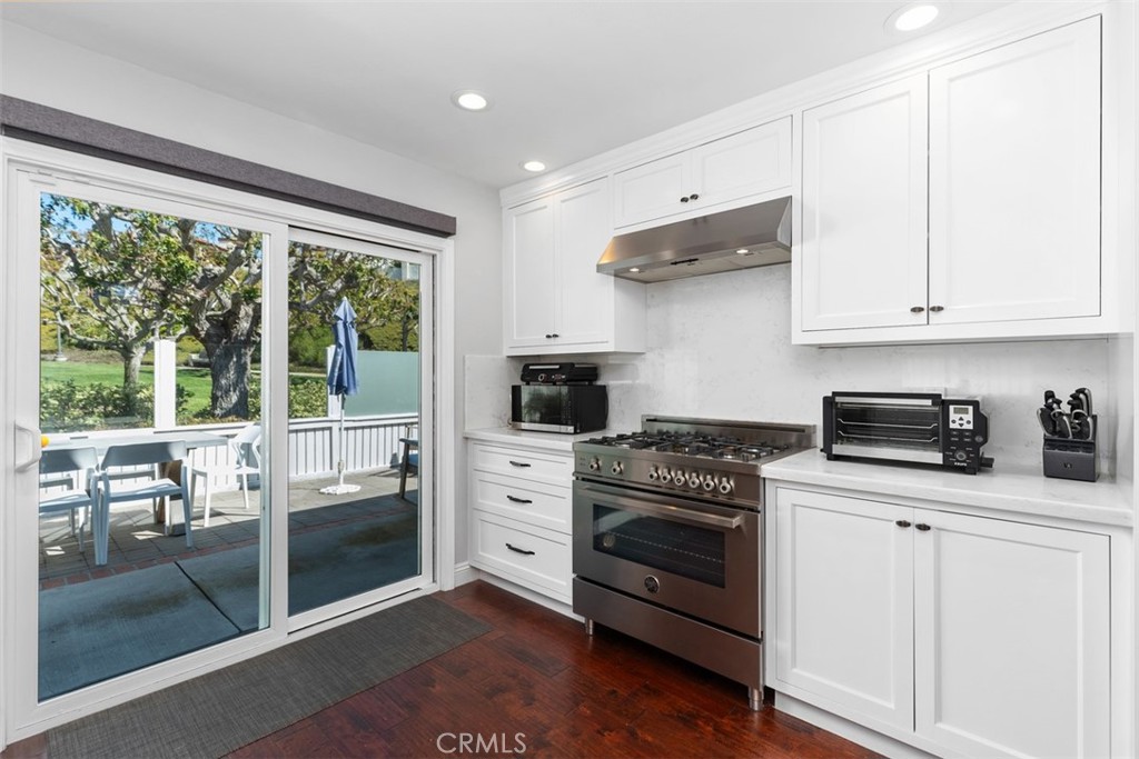 33902 Faeroe Bay